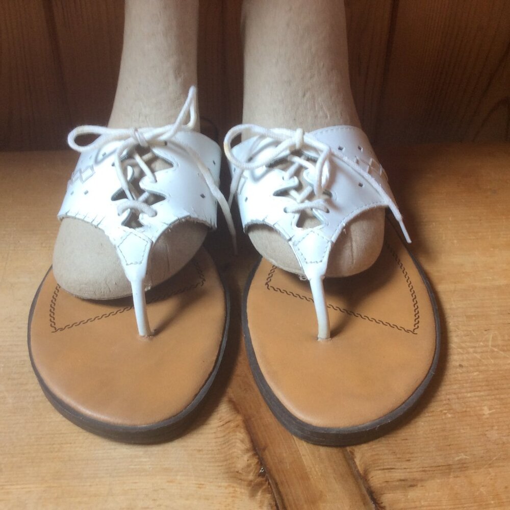 The Genuine Leather Collection White Western Thong Sandals Size 9.5